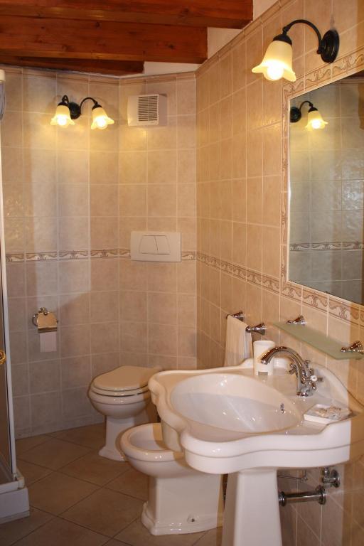 L'Antico Borgo B&B Леванто Номер фото