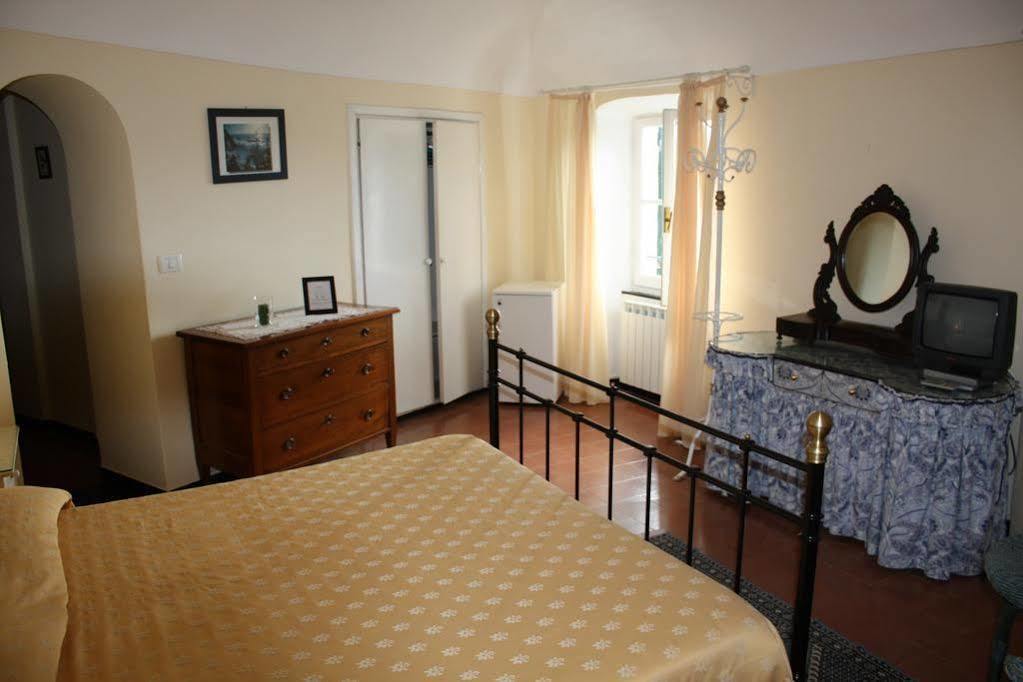 L'Antico Borgo B&B Леванто Экстерьер фото